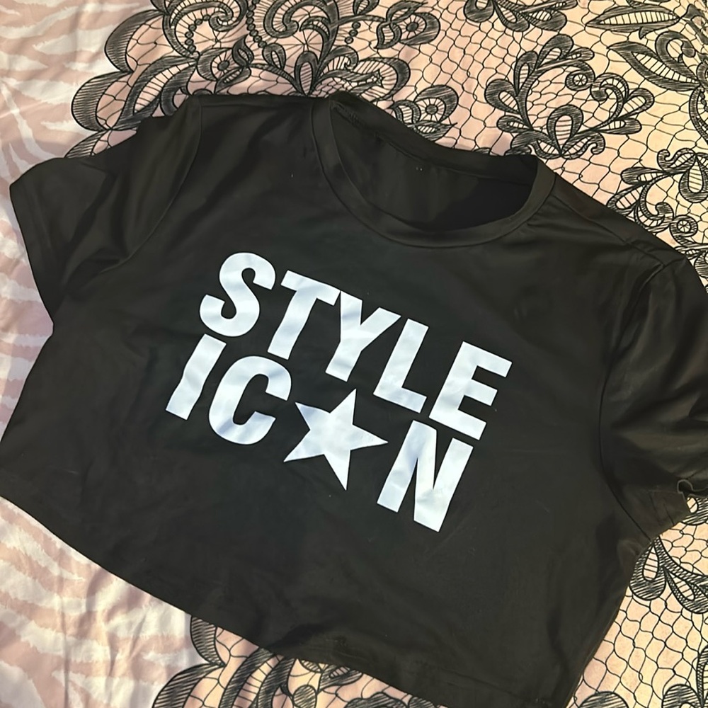 Style Icon Crop Top